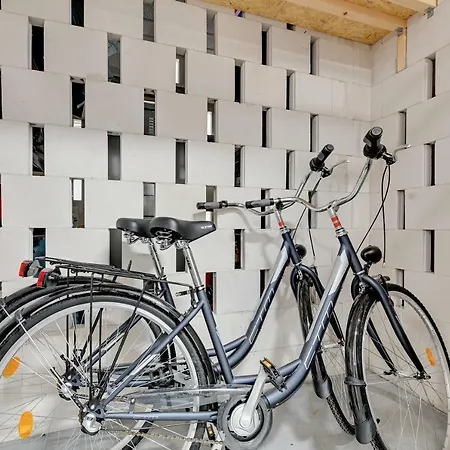 Luxury Voyage + Extra Bikes Apartment
